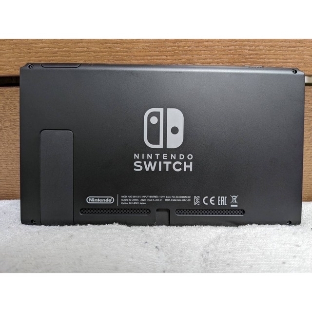 高い素材 Nintendo 比較】ニンテンドースイッチとニンテンドースイッチ Switch バッテリー接続時間が長いモデル（グレー） 