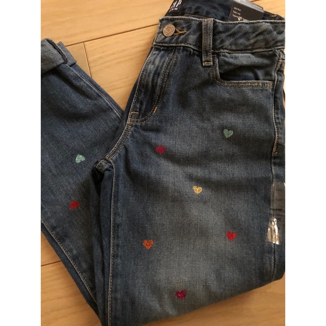 GAP(ギャップ)のshiさま専用　GAP kids デニム 新品未使用　size10(140) キッズ/ベビー/マタニティのキッズ服女の子用(90cm~)(パンツ/スパッツ)の商品写真