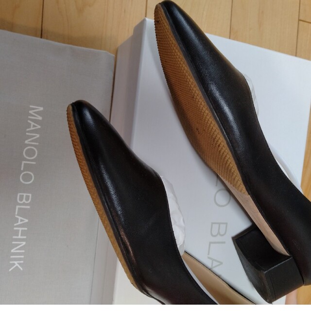 MANOLO BLAHNIK(マノロブラニク)の【36.5】マノロブラニク パンプス レディースの靴/シューズ(ハイヒール/パンプス)の商品写真