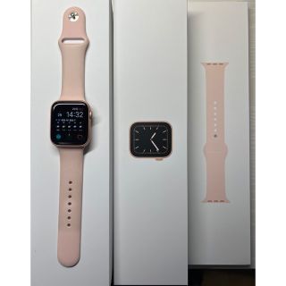 アップルウォッチ(Apple Watch)のApple Watch series5 44mmゴールド アルミニウムケース(腕時計)