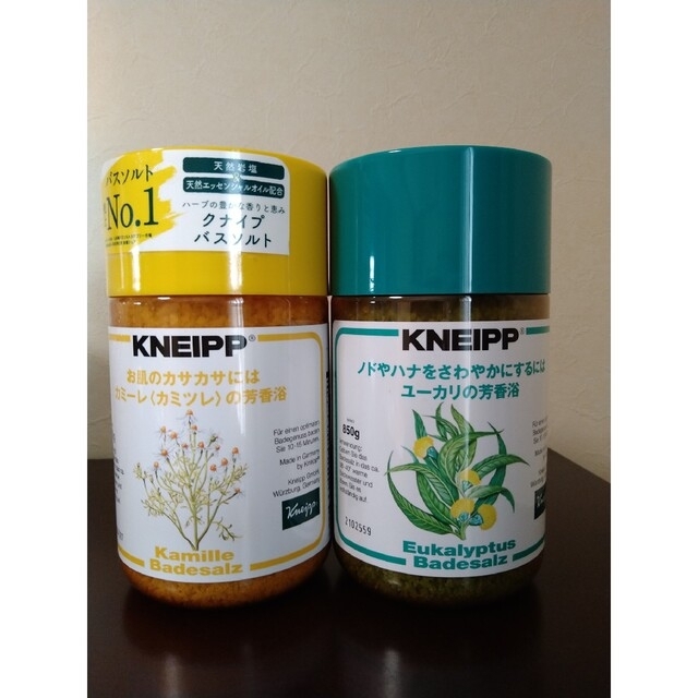 Kneipp(クナイプ)のKNEIPP　カミツレ廃盤　ユーカリ　2つセット コスメ/美容のボディケア(入浴剤/バスソルト)の商品写真