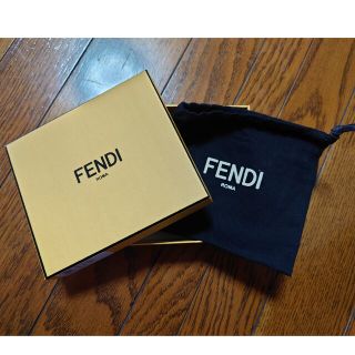 フェンディ 財布 ショッパーの通販 82点 | FENDIのレディースを買う