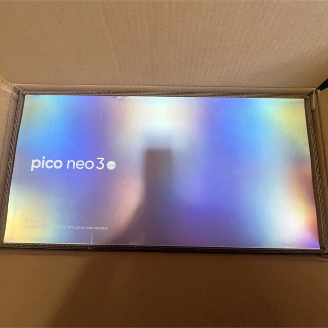 Pico Neo3 Link 一体型VRヘッドセット ホワイト A7H10 スマホ/家電/カメラのテレビ/映像機器(その他)の商品写真