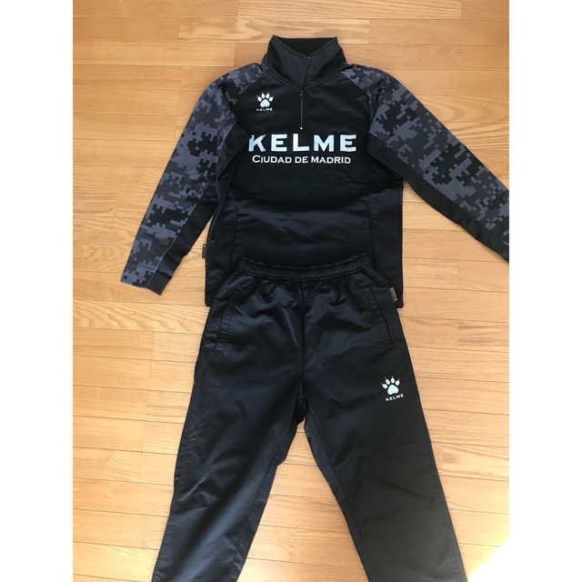 KELME ジャージ上下　150サイズ スポーツ/アウトドアのサッカー/フットサル(ウェア)の商品写真