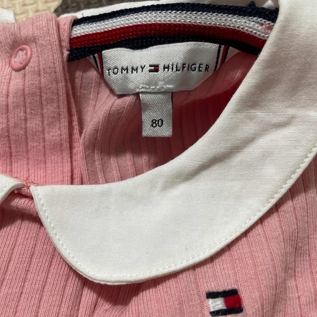 TOMMY HILFIGER(トミーヒルフィガー)のTOMMY ピンクワンピース　80センチ キッズ/ベビー/マタニティのベビー服(~85cm)(ワンピース)の商品写真