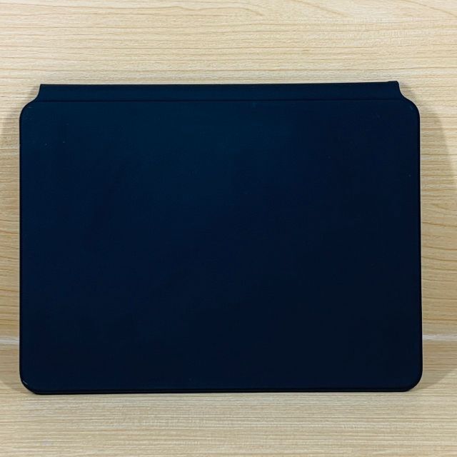 Apple(アップル)の美品 iPad Pro 11 inch Magic Keyboard T375 スマホ/家電/カメラのPC/タブレット(PC周辺機器)の商品写真