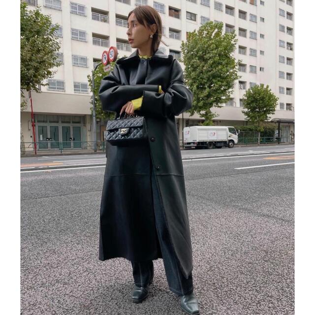 Ameri VINTAGE(アメリヴィンテージ)の【タグ付新品未使用】AMERI MANY WAY FAKE BOA COAT レディースのジャケット/アウター(ロングコート)の商品写真