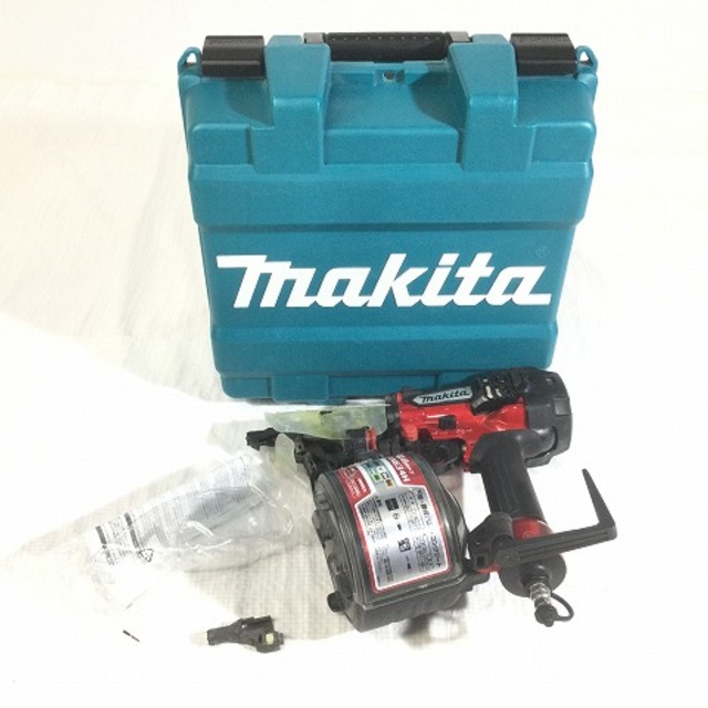 Makita(マキタ)の☆比較的綺麗☆makita マキタ 高圧 エア釘打機 AN634H 赤/レッド エア釘打ち機 ロール釘打ち機 ロール釘打機 コイルネイラー 60750 自動車/バイクのバイク(工具)の商品写真