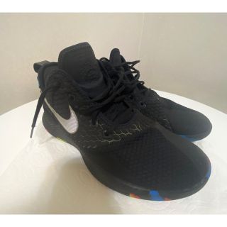 ナイキ(NIKE)のNIKE レブロン　LeBron スニーカー　バッシュ(スニーカー)