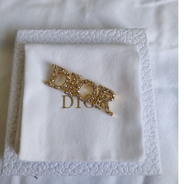 値引きChristian Dior Christian Dior ブローチの通販 by Plaisted's  shop｜クリスチャンディオールならラクマブローチ/コサージュ