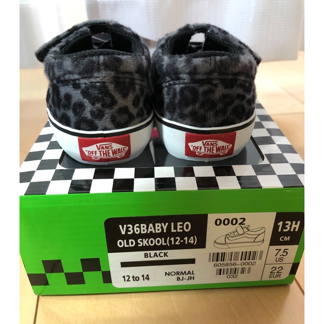 VANS(ヴァンズ)の【お値下げしました！】VANS kids スニーカー　新品未使用 キッズ/ベビー/マタニティのベビー靴/シューズ(~14cm)(スニーカー)の商品写真