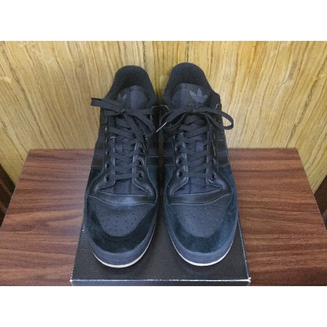 adidas(アディダス)のadidas Originals Forum 84 Low ADV 28cm メンズの靴/シューズ(スニーカー)の商品写真