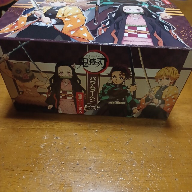 鬼滅の刃バウムクーヘンの箱のみ エンタメ/ホビーのアニメグッズ(その他)の商品写真