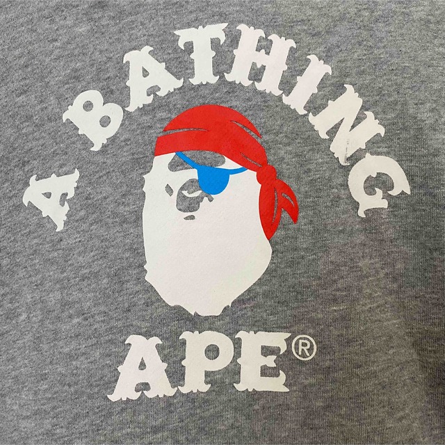 A BATHING APE アベイシングエイプ パーカー アーチロゴセンターロゴ