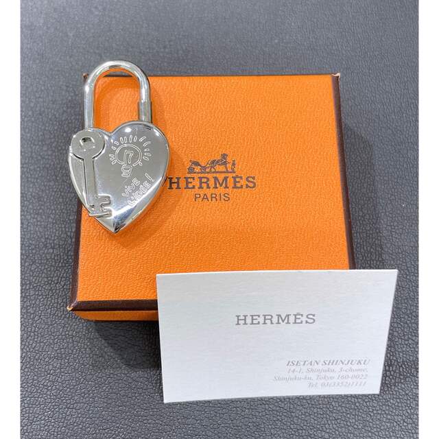 Hermes(エルメス)のエルメス HERMES 2004年限定 カデナ ファンタジーハート レディースのアクセサリー(チャーム)の商品写真