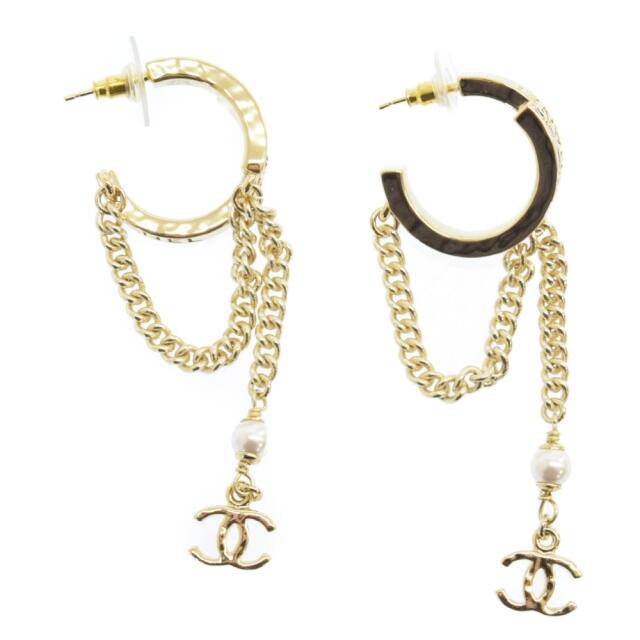 ワンピなど最旬ア! CHANEL B22B ゴールド ラインストーン&パール