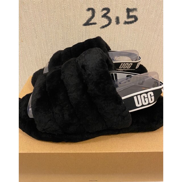 UGG(アグ)のUGG アグ スリッパ フラッフ イヤー スライド　サンダル　ブラック レディースの靴/シューズ(サンダル)の商品写真