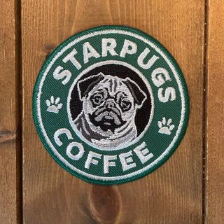 パグ犬⭐︎パグワッペン⭐︎犬⭐︎刺繍アイロンワッペン⭐︎アップリケ(各種パーツ)