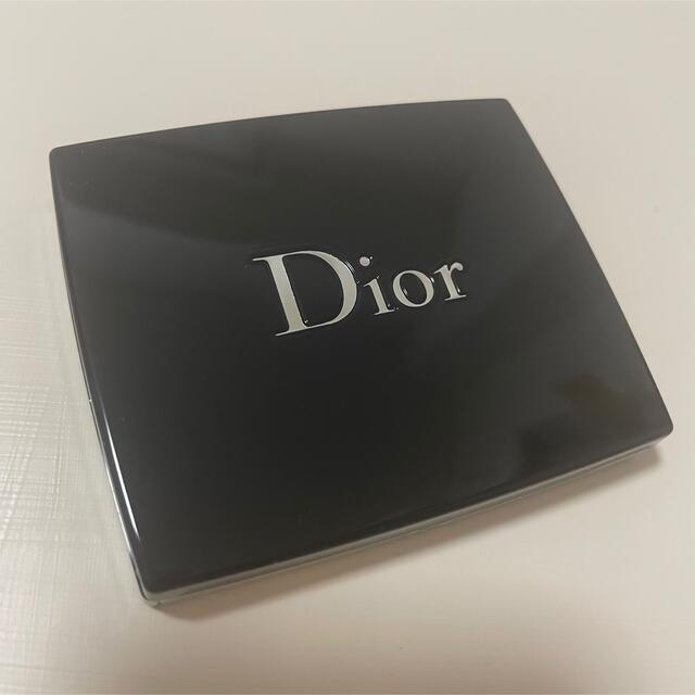 Christian Dior(クリスチャンディオール)のディオール サンククルールクチュール429アイシャドウパレット コスメ/美容のベースメイク/化粧品(アイシャドウ)の商品写真