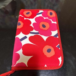 マリメッコ(marimekko)の母子手帳ケース(母子手帳ケース)