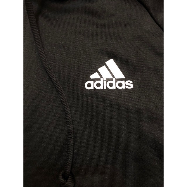 adidas(アディダス)の美品　adidas パーカー　レディース　OTサイズ レディースのトップス(パーカー)の商品写真