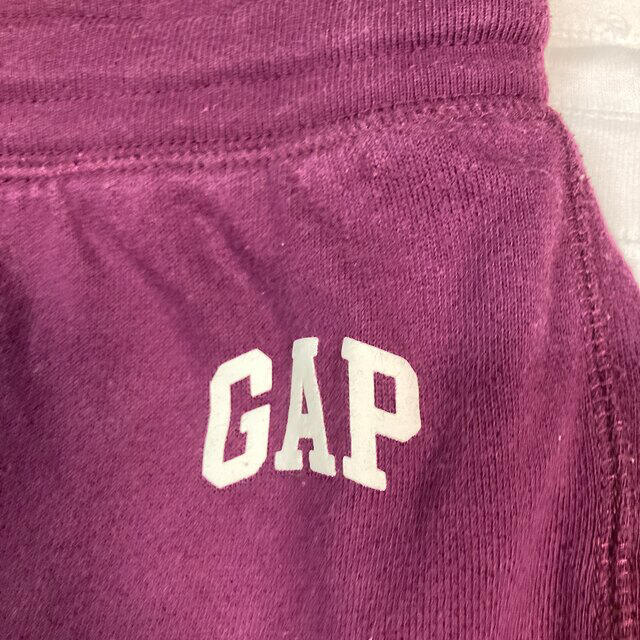 GAP(ギャップ)のギャップ　スウェット　二枚 レディースのルームウェア/パジャマ(ルームウェア)の商品写真