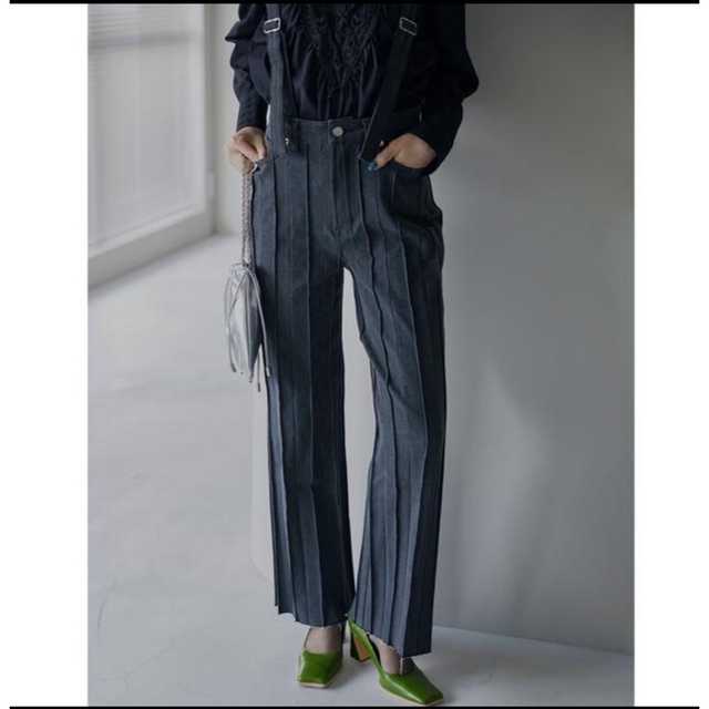 PLEATS DENIM SUSPENDER PANTS