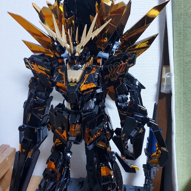 PG ユニコーンガンダム 2号機 バンシィ・ノルン メッキ+塗装完成品