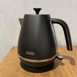 デロンギ(DeLonghi)のデロンギ　delonghi ケトル(電気ケトル)