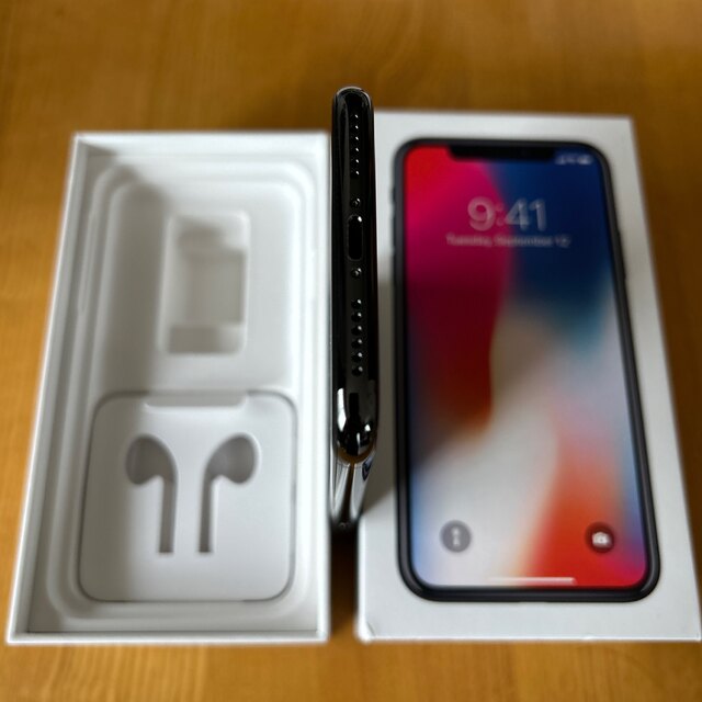 iPhone X スペースグレイ 256GB SIMフリー 2