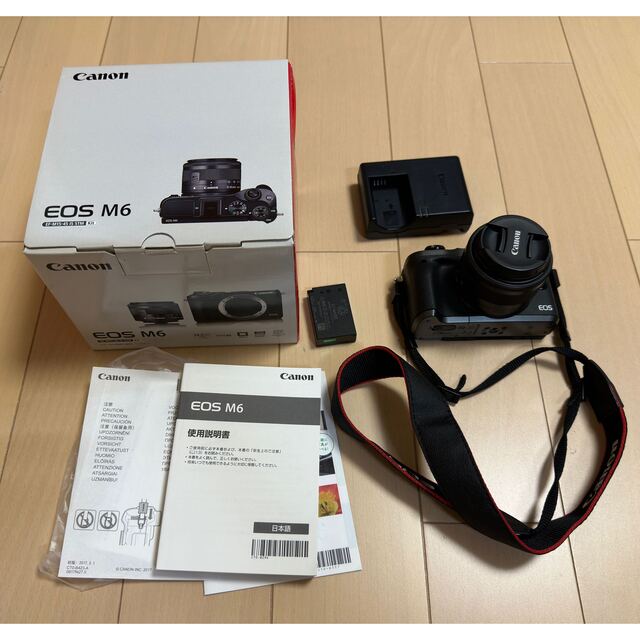 Canon(キヤノン)のCanon EOS M6 EF-M15-45 IS STM kit スマホ/家電/カメラのカメラ(ミラーレス一眼)の商品写真