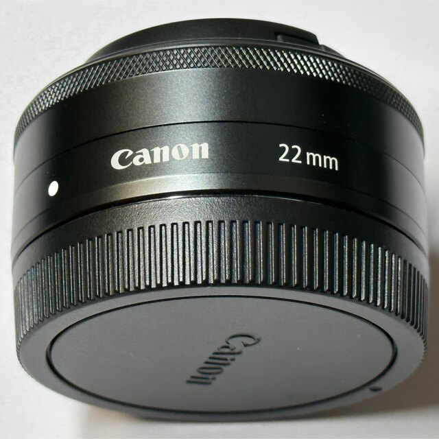 Canon(キヤノン)のCanon  レンズ EF-M22F2 STM スマホ/家電/カメラのカメラ(その他)の商品写真