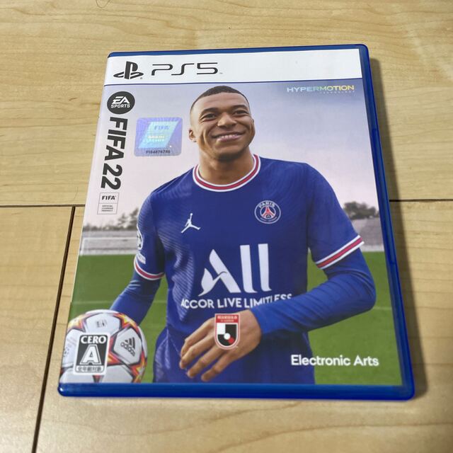 SONY(ソニー)のFIFA 22 PS5 エンタメ/ホビーのゲームソフト/ゲーム機本体(家庭用ゲームソフト)の商品写真