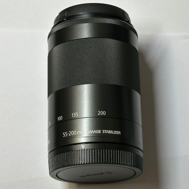 Canon(キヤノン)のEF-M 55-200mm F4.5-6.3 IS STM グラファイト スマホ/家電/カメラのカメラ(レンズ(ズーム))の商品写真