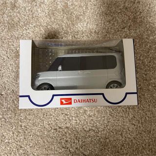 ダイハツ(ダイハツ)のセール⭐️DAIHATSU タントカスタム　プルバックカー　シルバー(ミニカー)