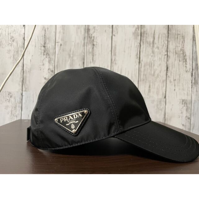 PRADA NERO CAP ほぼ未使用