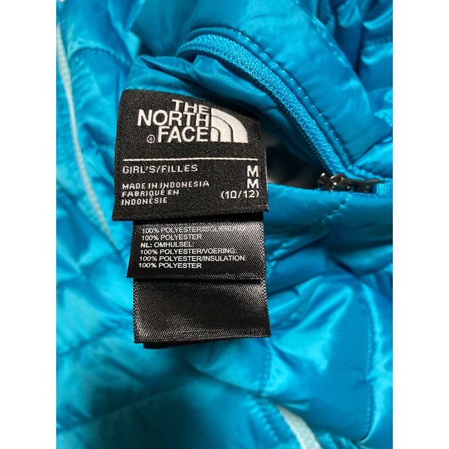 THE NORTH FACE(ザノースフェイス)の専用　新品未使用　ノースフェイスリバーシブルアウター　USサイズM 130位 キッズ/ベビー/マタニティのキッズ服女の子用(90cm~)(ジャケット/上着)の商品写真