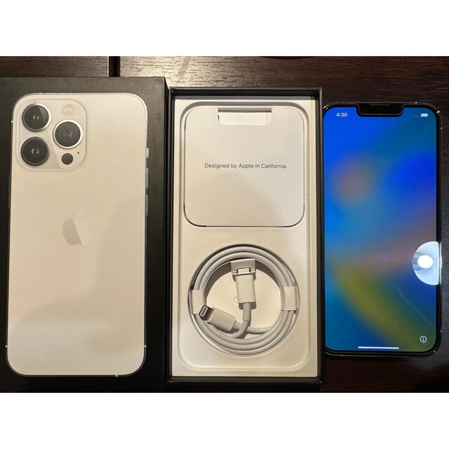 iPhone  pro  シルバーSIMフリー   スマートフォン本体