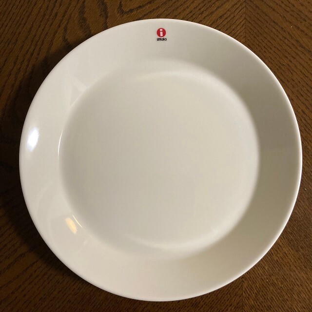 iittala(イッタラ)のイッタラ ティーマ プレート 23cm 2枚 インテリア/住まい/日用品のキッチン/食器(食器)の商品写真