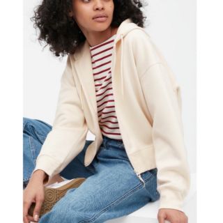 ユニクロ(UNIQLO)のUNIQLO ユニクロ ドライスウェットクロップドフルジップパーカー L(パーカー)