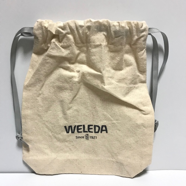 WELEDA(ヴェレダ)のWELEDA ヴェレダ ロゴ巾着ポーチ レディースのファッション小物(ポーチ)の商品写真