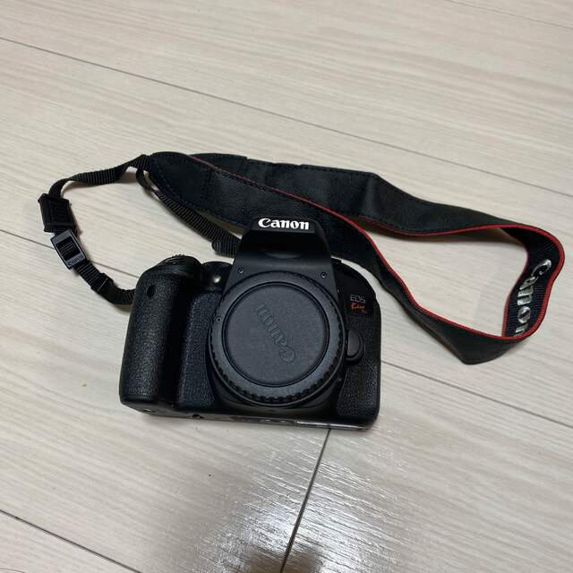 Canon(キヤノン)のCanon EOS kiss X9i ダブルズームキット スマホ/家電/カメラのカメラ(デジタル一眼)の商品写真