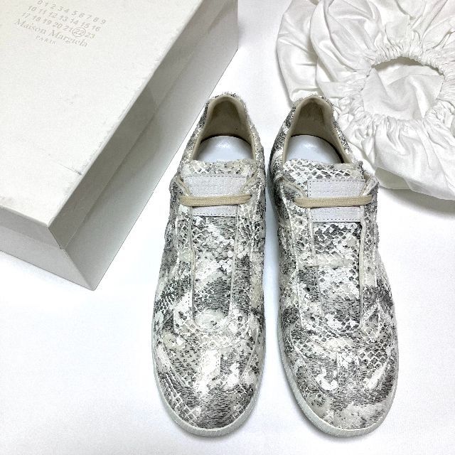 Maison Martin Margiela(マルタンマルジェラ)の新品 42 マルジェラ 20aw ジャーマントレーナー 3690 メンズの靴/シューズ(スニーカー)の商品写真