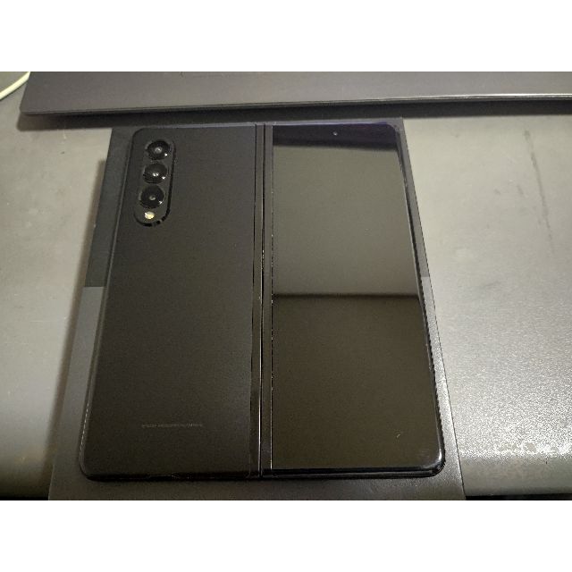 Galaxy Z Fold3 5G ブラック 256GB おまけ - スマートフォン本体