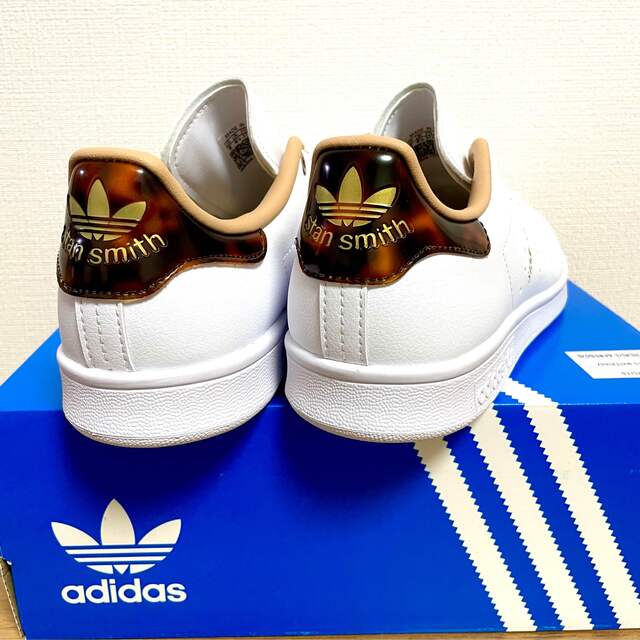 adidas(アディダス)の✨新品✨アディダス オリジナルス スタンスミス スニーカー べっ甲　GY5909 レディースの靴/シューズ(スニーカー)の商品写真