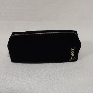Yves Saint Laurent Beaute(ポーチ)のフリマアイテム一覧 Yves Saint Laurent Beaute(ポーチ)のフリマアイテム一覧