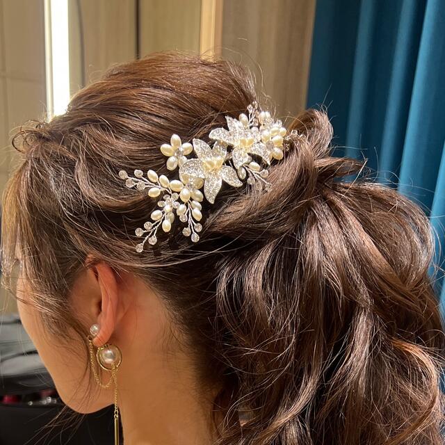 髪飾り　ウェディング　ヘッドドレス　花　2次会　パーティー レディースのヘアアクセサリー(その他)の商品写真