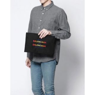 Balenciaga - BALENCIAGA クラッチバッグ ナイロンバッグ 新品 正規品