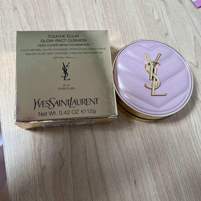 ysl ラディアントタッチグロウパクト