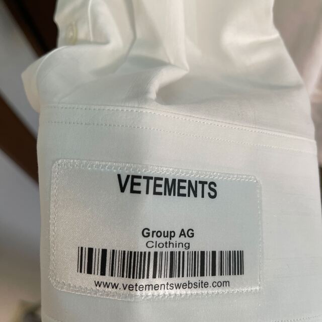 VETEMENTS ロングシャツ